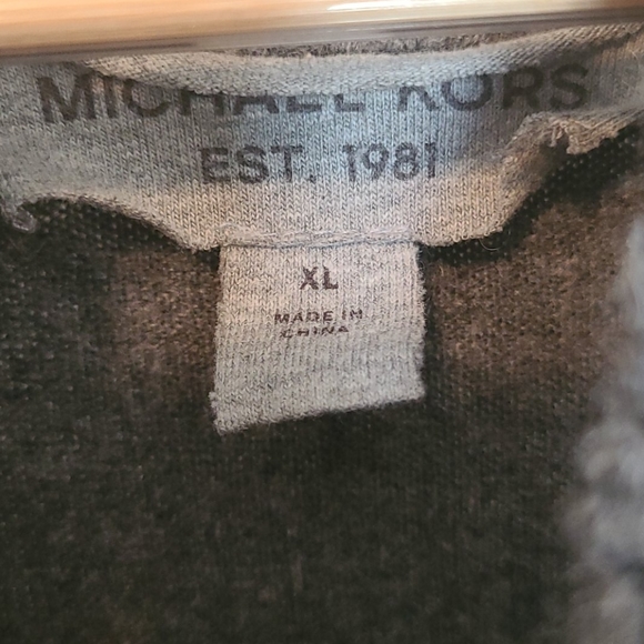 Michael Kors Sweater - Picture 3 of 3